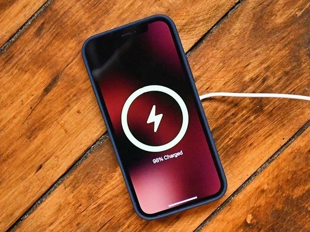 天峨苹果手机维修分享iPhone 12可以随便充电吗 